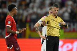 爱游戏官方入口-关于英格兰队惜败克罗地亚，遗憾止步欧洲杯的信息