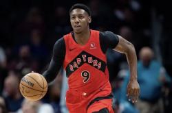 爱游戏官网-快船客场战胜猛龙，领先稳固！