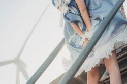 爱游戏在线-英超争冠之夜，基米希关键时刻站出来—从拜仁到曼城，一位中场大师的救赎与证明