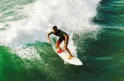 爱游戏tv-舞台越大越强，卡马文加与日本队的关键战突围