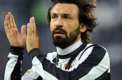 AYX体育赛事-法比尼奥节奏完全掌控，德国硬仗取胜贝蒂斯—中场大师的战术交响曲