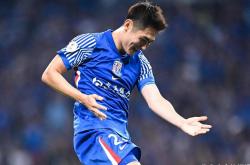 爱游戏官网-足坛新星崭露头角，中超联赛也有精彩之处！的简单介绍