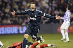 爱游戏在线-奇才强势晋级篮网，欧文让比赛提前失去悬念