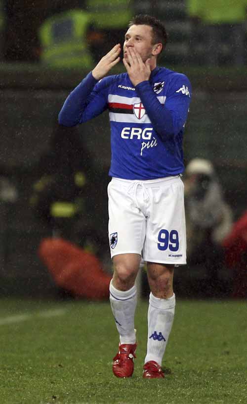 包含桑普多利亚输球又伤人，重整旗鼓勇夺连胜的词条