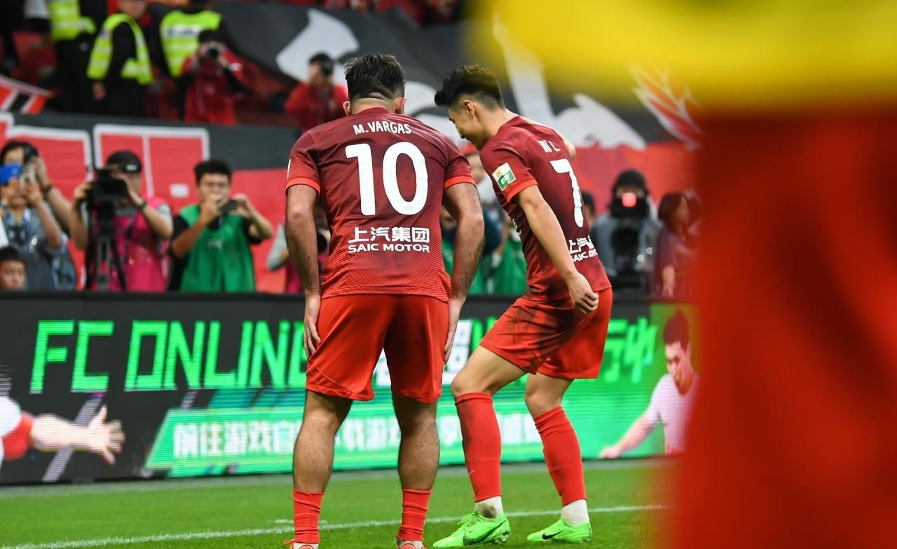 关于圣彼得堡球队实力不俗，未来可期的信息