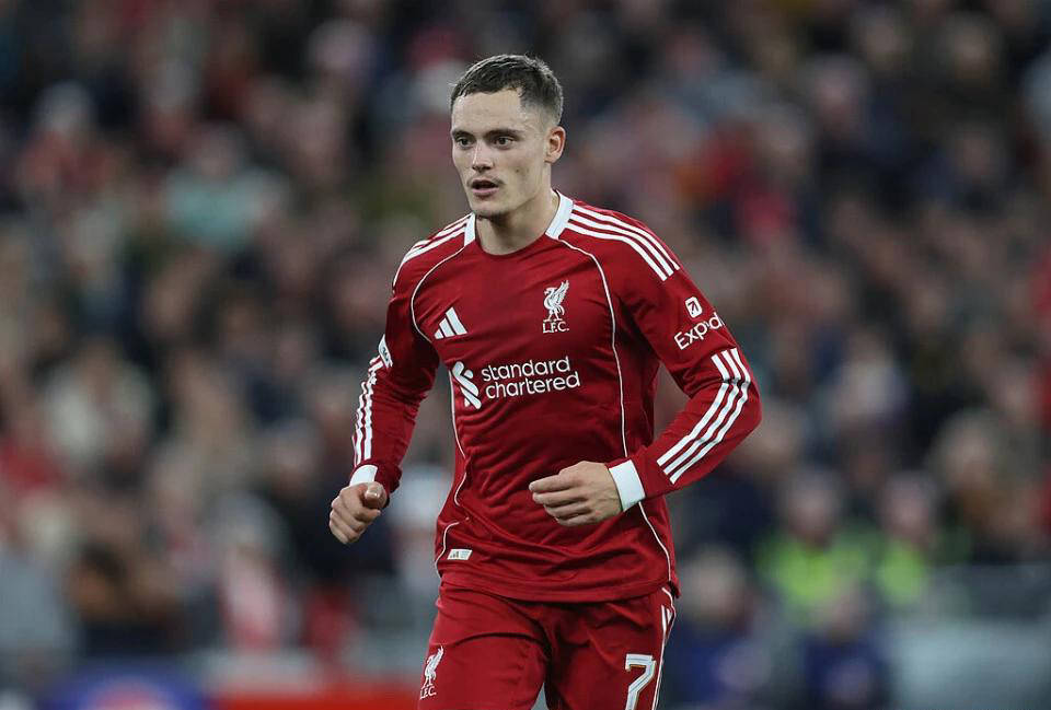 利物浦新援赛季首发，展现出色表现给予期待