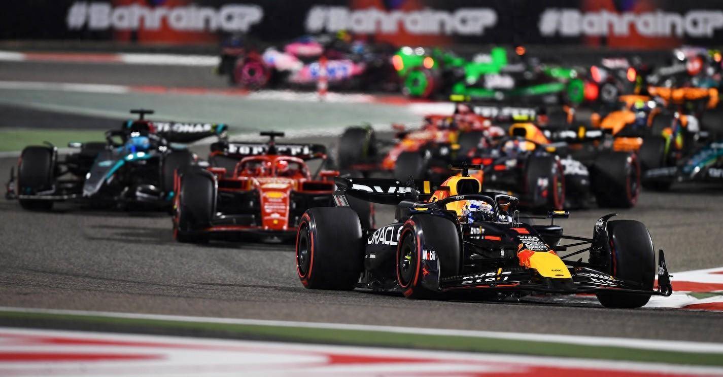 阿斯顿马丁轻取红牛二队，拉塞尔关键制胜的简单介绍