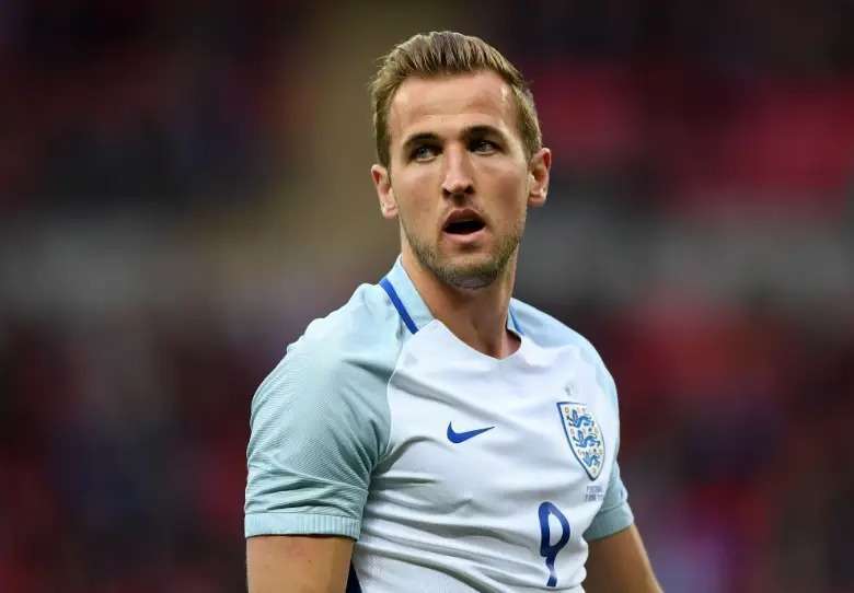 包含塞维利亚翻盘AC米兰，哈里·凯恩一己之力扛起全队的词条