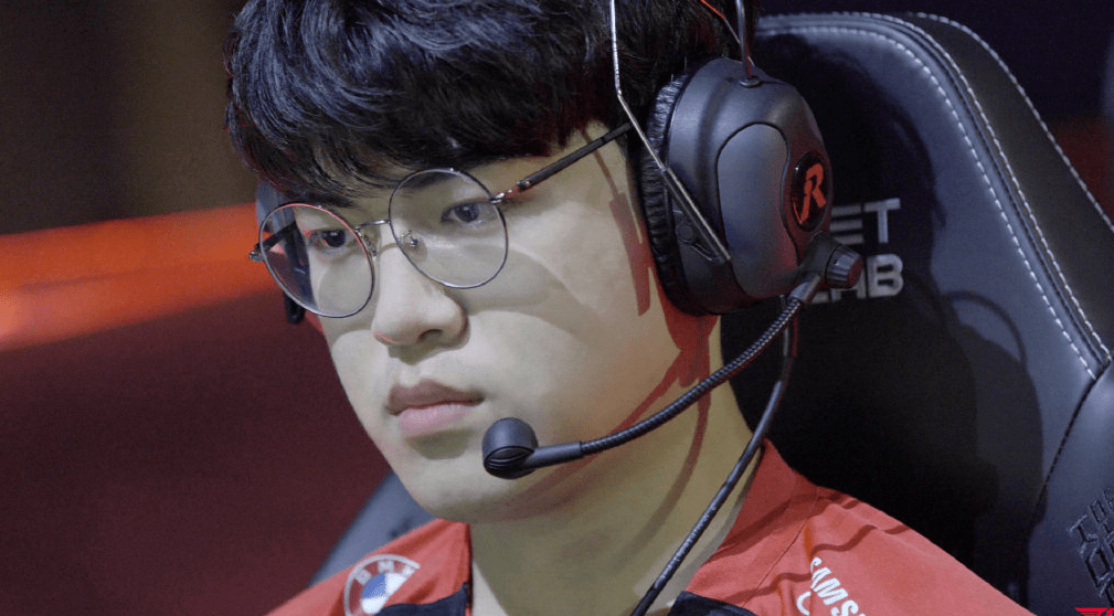 关于Excel横扫FPX，Meiko2三分雨点燃全场的信息