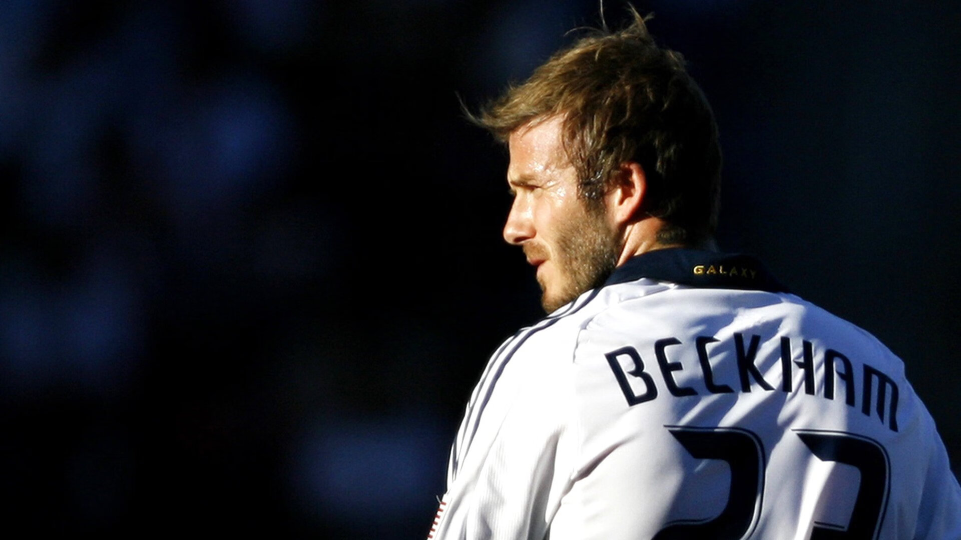 铁血意志与致命弧线，巴尔韦德一锤定音，英格兰强势碾过西班牙晋级