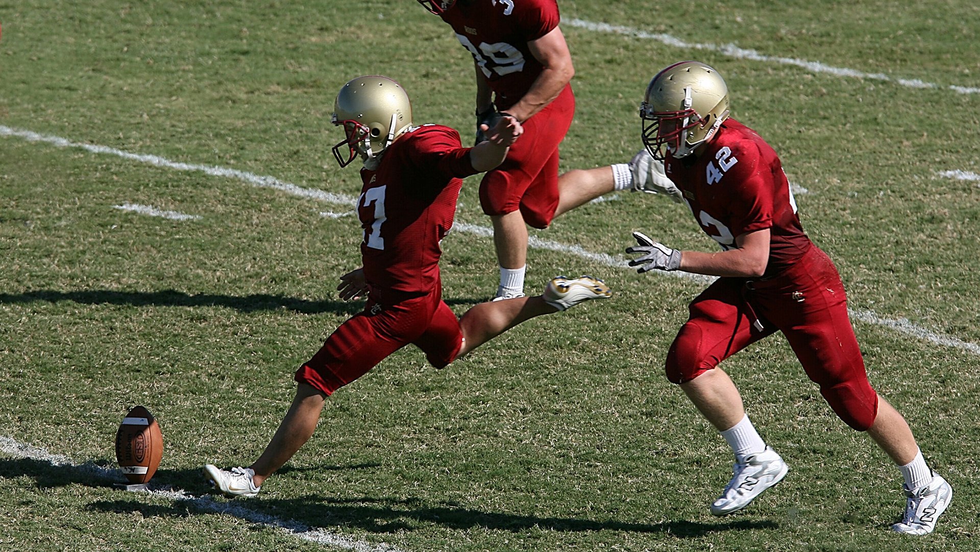 绿茵场上的东方震撼，美加墨世界杯焦点战，中国女足碾压式胜利背后的战术革命