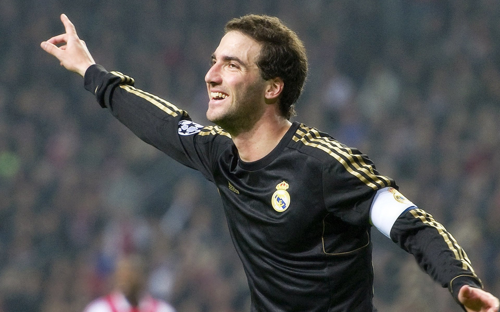 魔笛终章，当传奇在淘汰赛之夜写下最后一笔绝杀