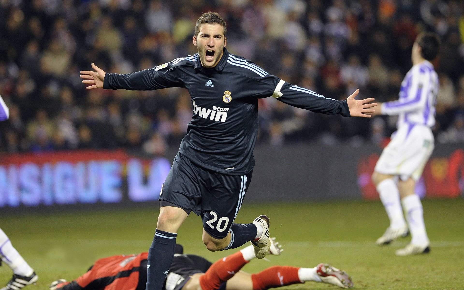 奇才强势晋级篮网，欧文让比赛提前失去悬念